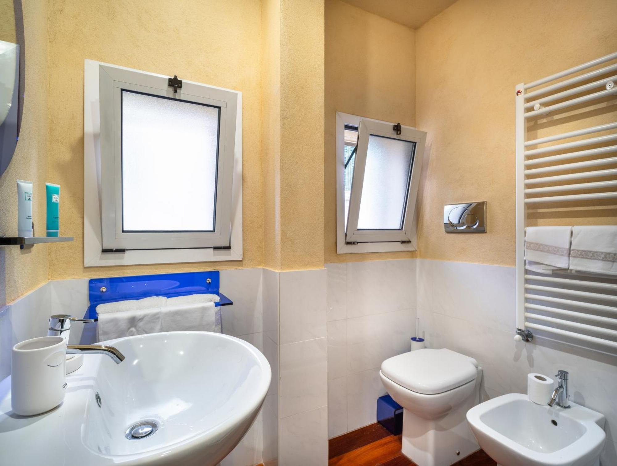 ראפאלו Rosabianca Boutique Hotel מראה חיצוני תמונה