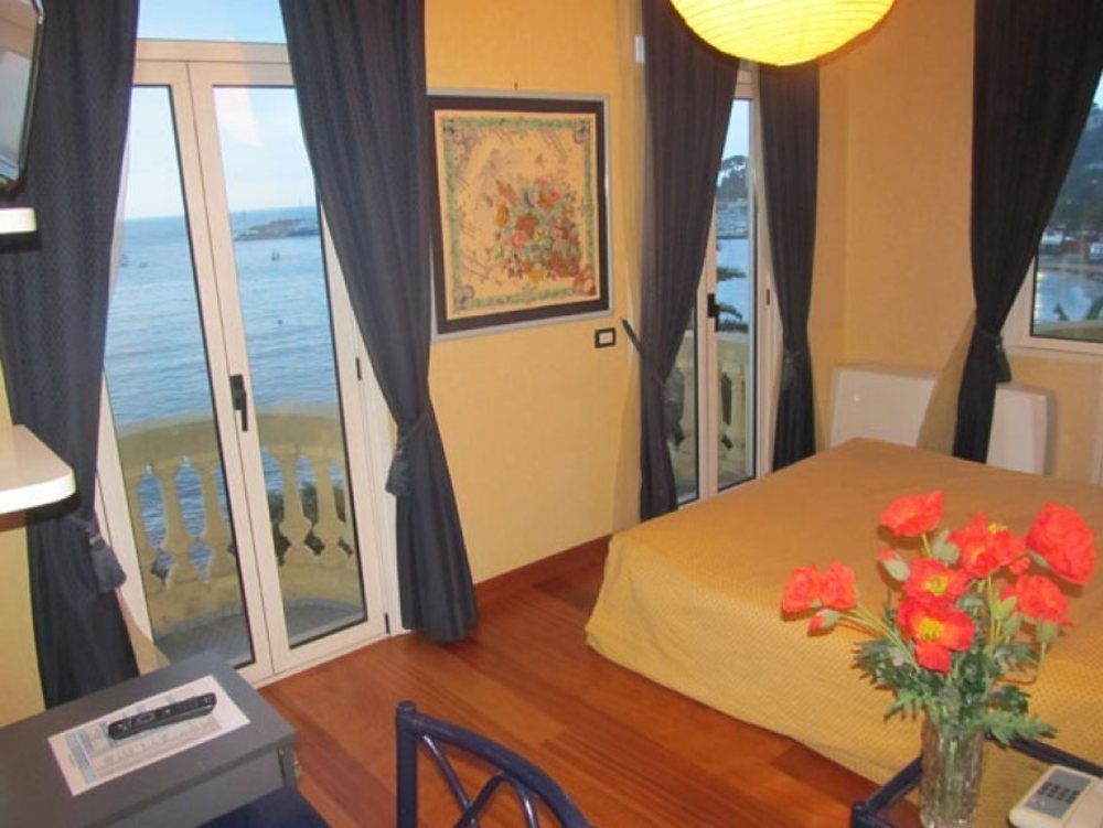 ראפאלו Rosabianca Boutique Hotel מראה חיצוני תמונה